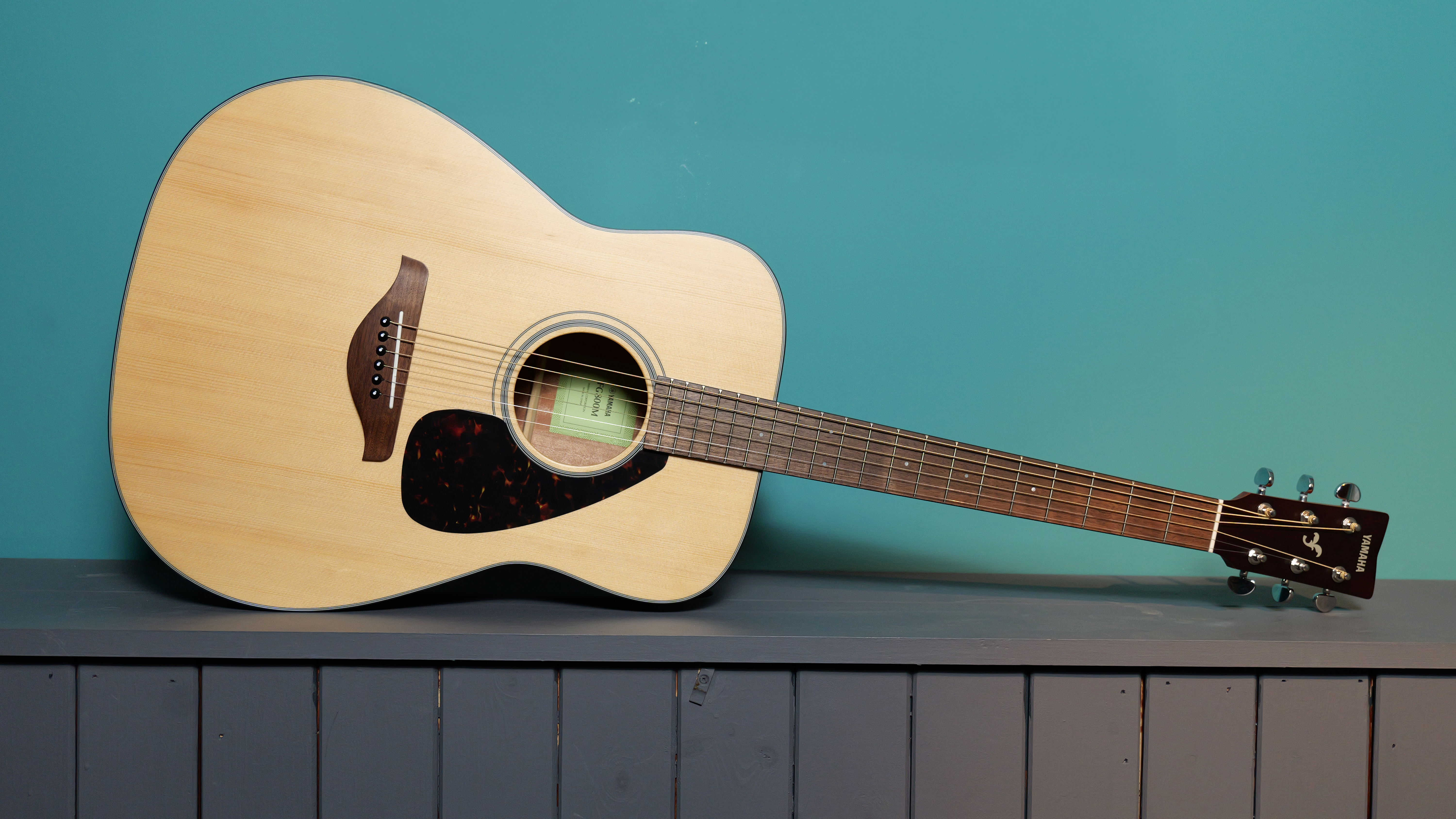 electric guitar